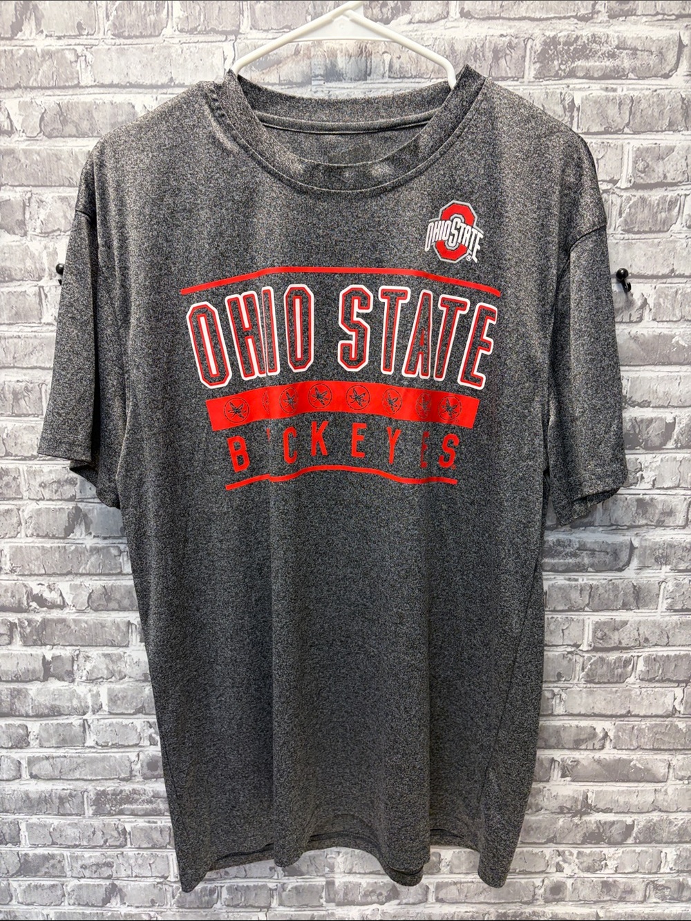 Ohio State Buckeyes Gray & Red Graphic Tee